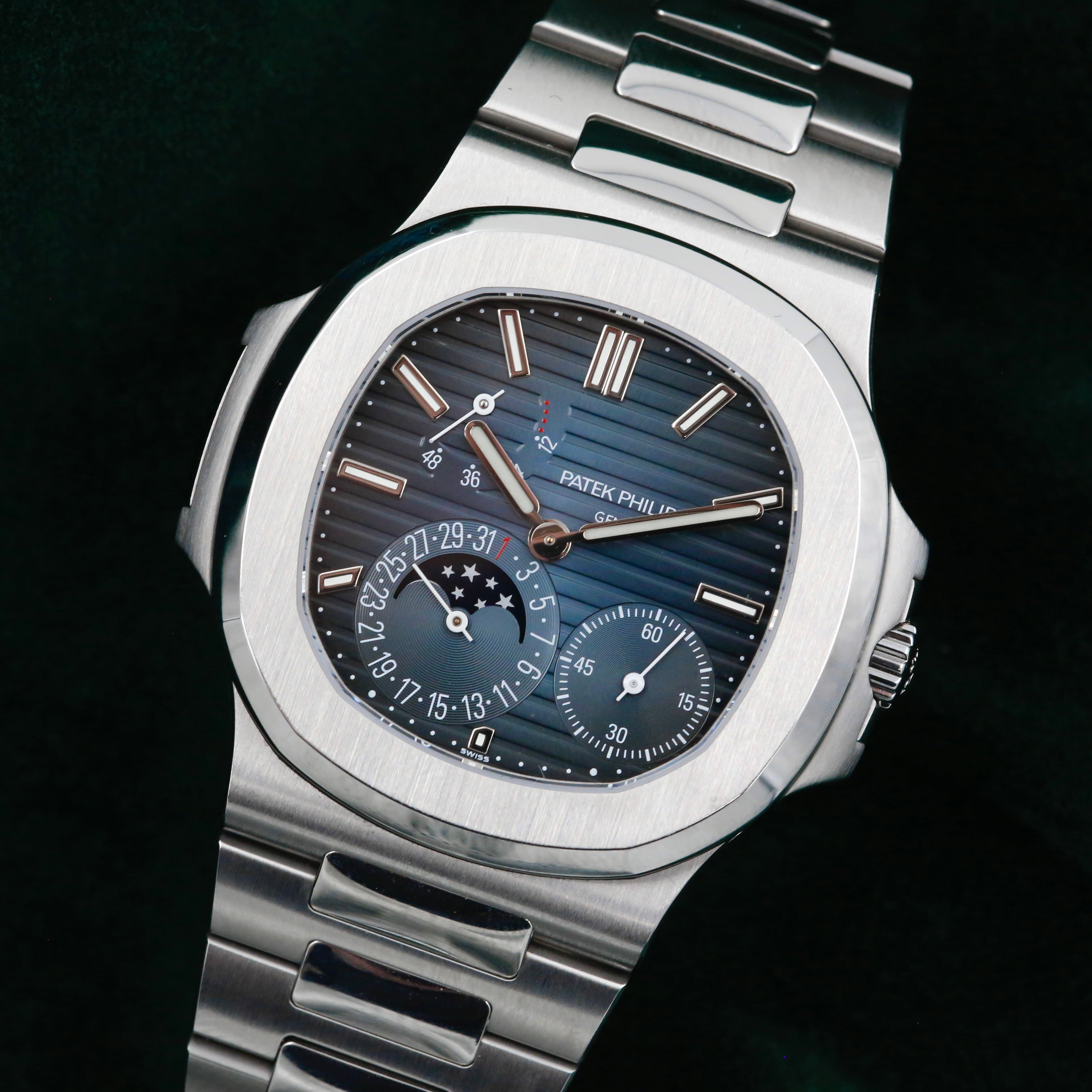 Patek philippe 5712 a hotsell