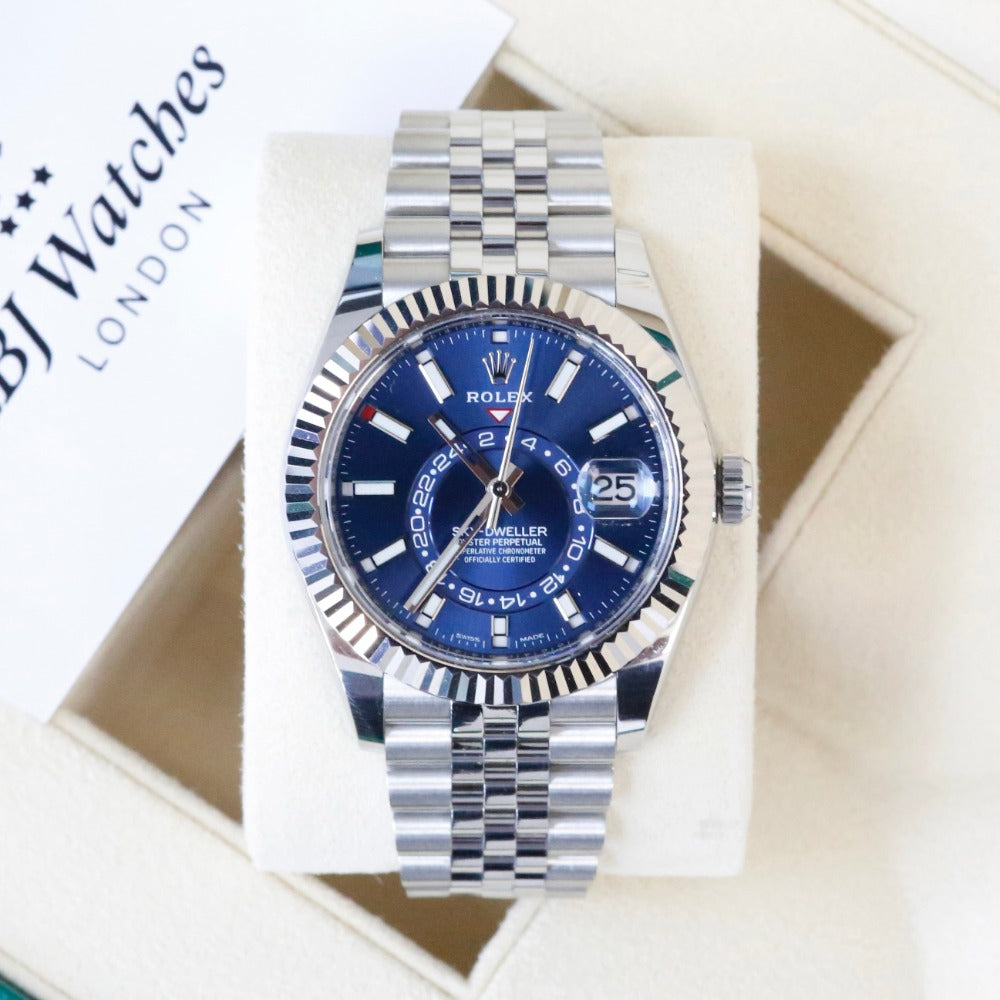 Sky dweller blue on sale dial