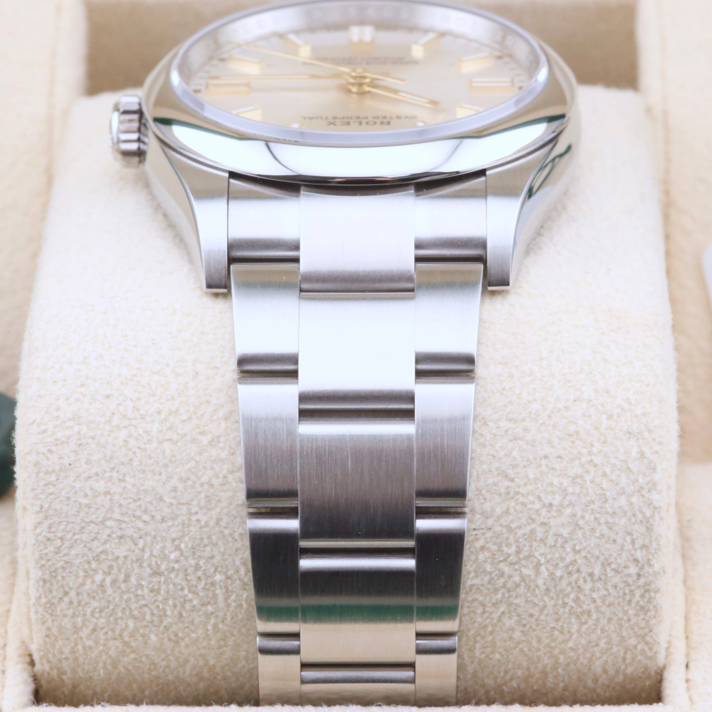 Rolex Oyster Perpetual Silver Dial 36 126000 Year: 2024