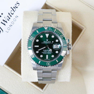 Rolex Submariner Hulk 116610LV Year: 2016